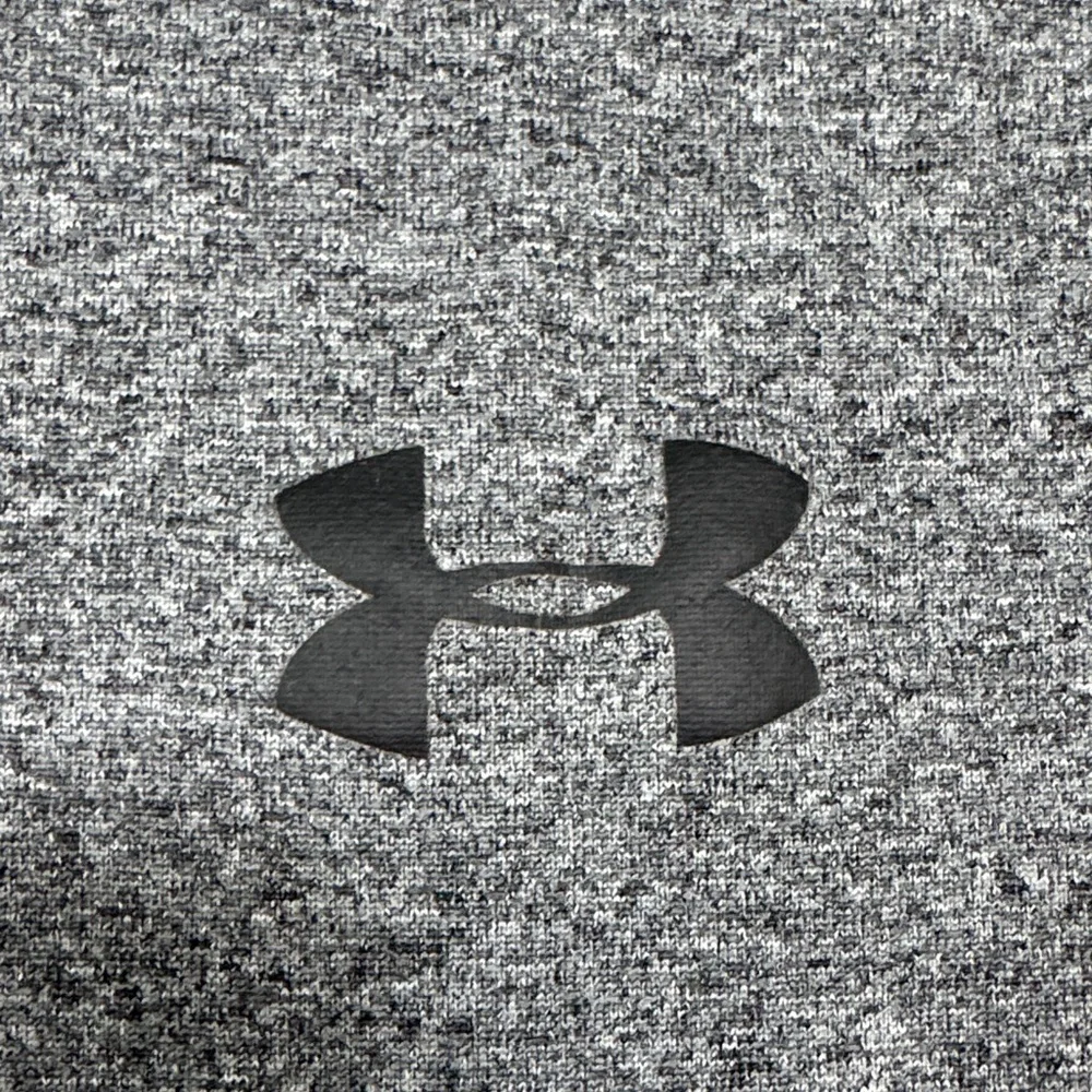 Under Armour Kids Gray Short Sleeve Tee ✨5 for $15!✨